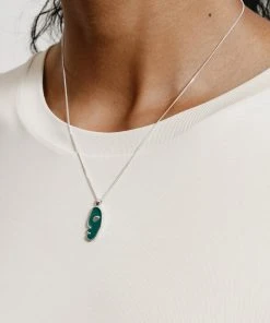 WOLF CIRCUS FIONA FACE PENDENT