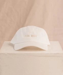 INTENTIONALLY BLANK FUN MOM HAT