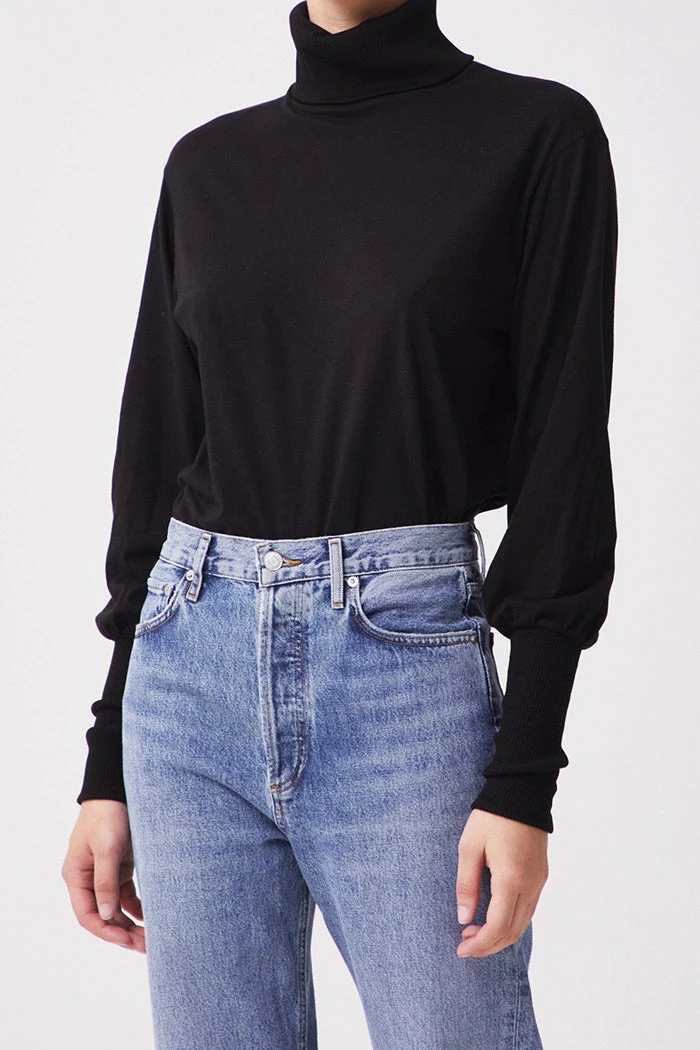 AGOLDE FUNNEL NECK T-SHIRT 3 AGOLDE FUNNEL NECK T-SHIRT