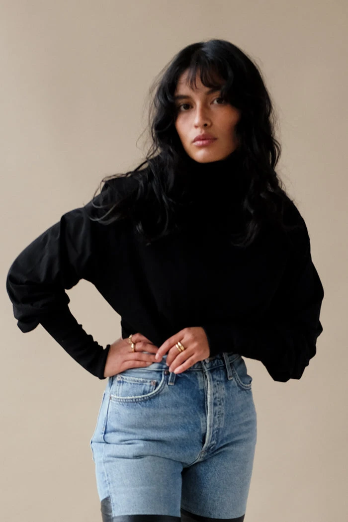 AGOLDE FUNNEL NECK T-SHIRT 1 AGOLDE FUNNEL NECK T-SHIRT