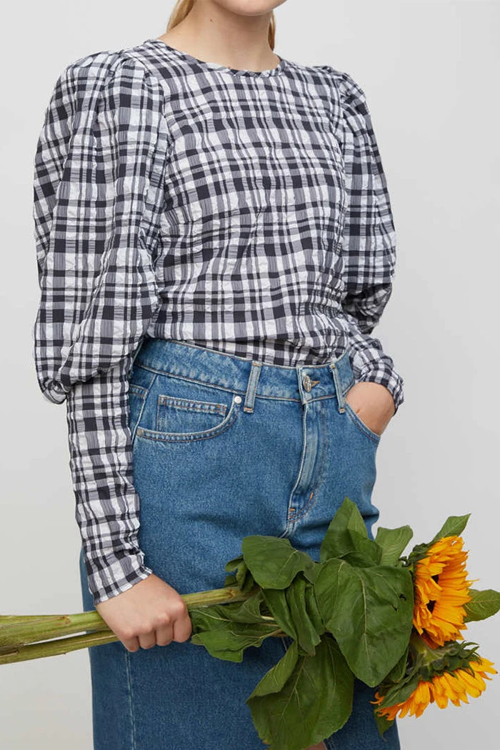 JUST FEMALE HAMILTON BLOUSE SPRING '22 1 JUST FEMALE HAMILTON BLOUSE SPRING '22