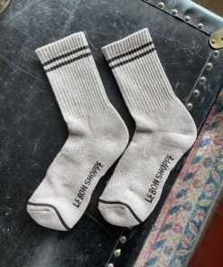 LE BON SHOPPE BOYFRIEND SOCKS LATTE