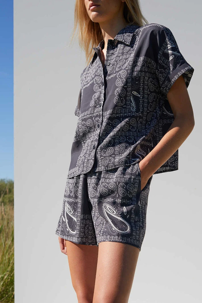 JUST FEMALE SPRING '22 MAID SHIRT 4 JUST FEMALE SPRING '22 MAID SHIRT