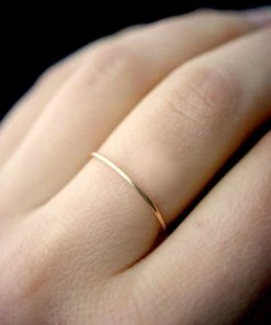 HANNAH NAOMI SMOOTH MEDIUM STACKING RING 5 HANNAH NAOMI SMOOTH MEDIUM STACKING RING