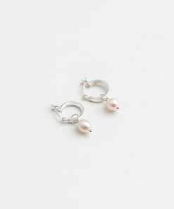 WOLF CIRCUS SMALL PEARL HOOP EARRINGS SILVER