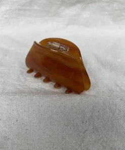 PIPE AND ROW PIPE AND ROW STAPLES ASYMMETRICAL HAIR CLAW TORTOISE