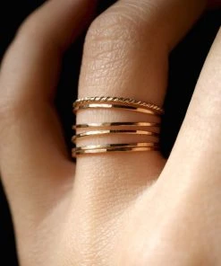 HANNAH NAOMI TWISTED THIN STACKING RING NEW IN