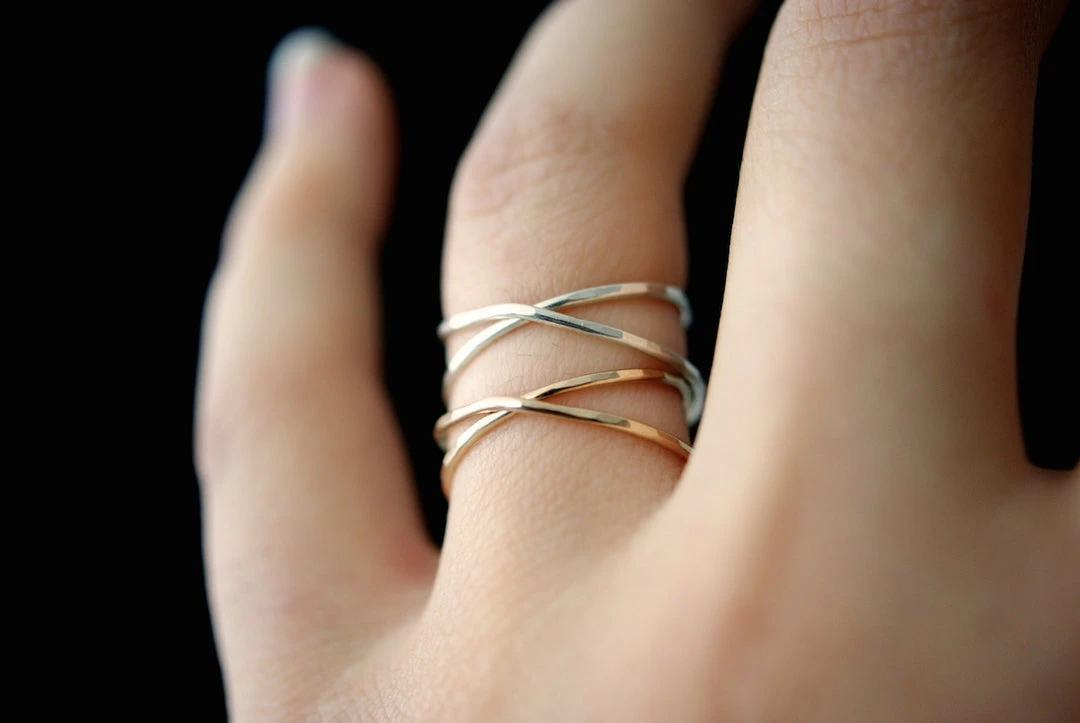 HANNAH NAOMI NEW IN X STACKING RING